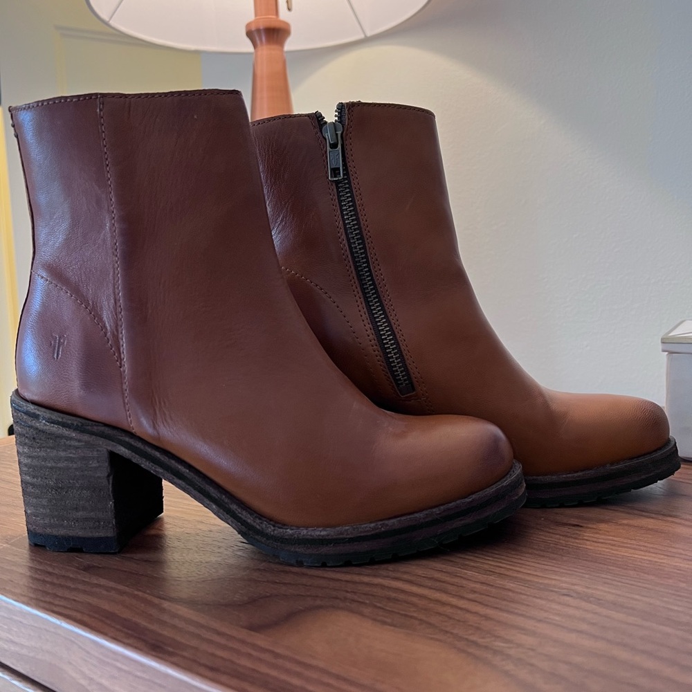 Frye Brown Leather Ankle Boots with Side Zip